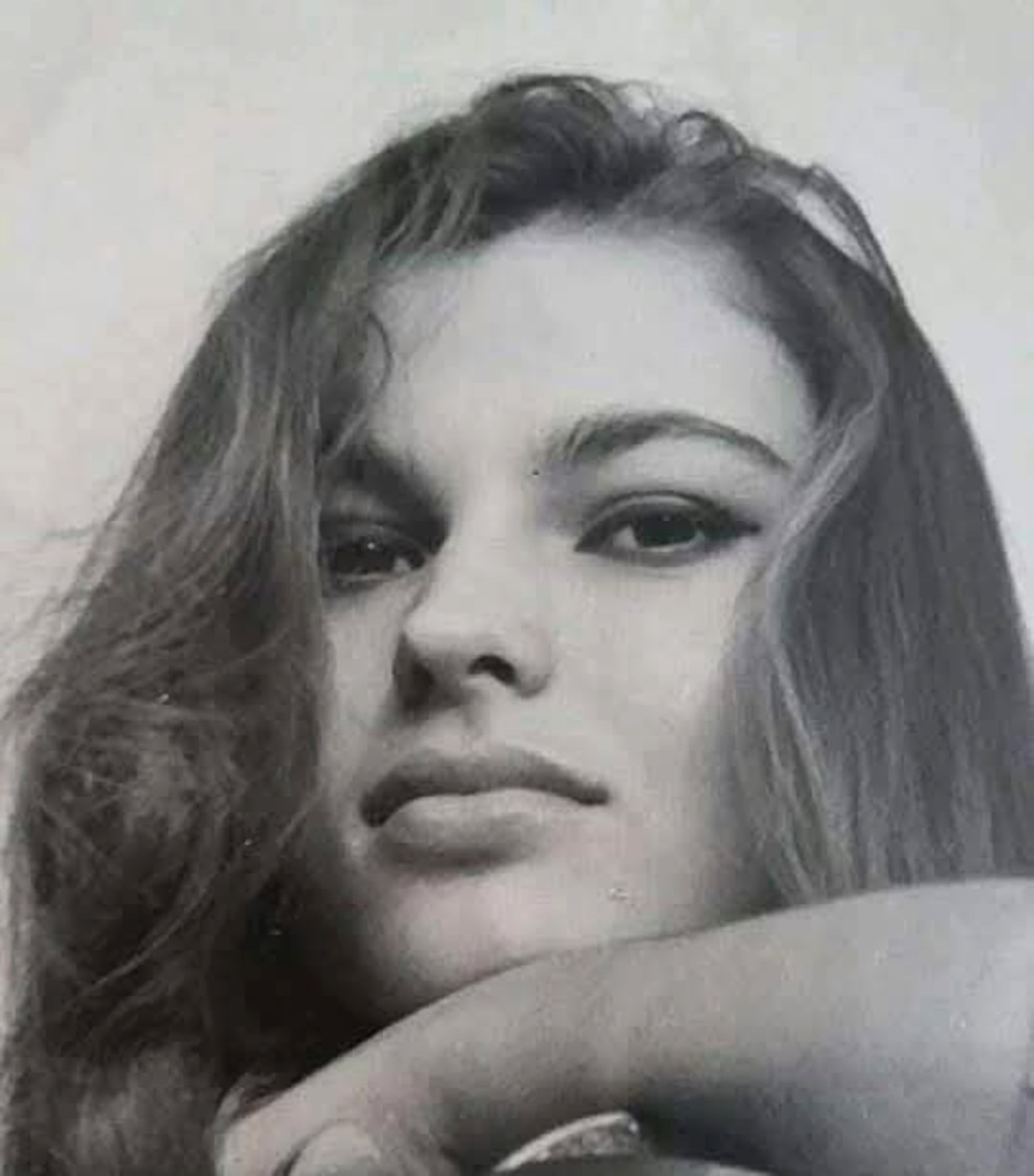 Kalina Nogueira durante apresentação no período em que foi Miss Paraíba, em 1963.
